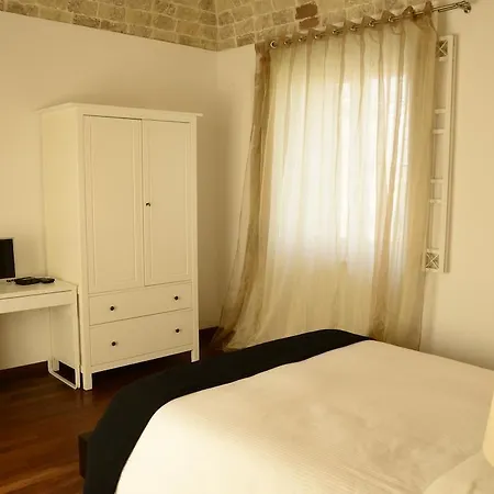 B&B 11